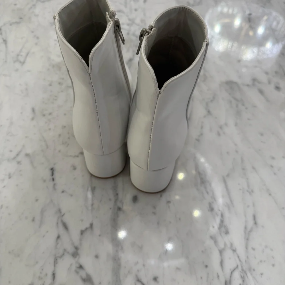 ❤️SOLD❤️ NEW CHINESE LAUNDRY WOMEN'S DAVINNA REBEL BOOTIE BONE WHITE US SIZE 5.5 - Picture 8 of 8